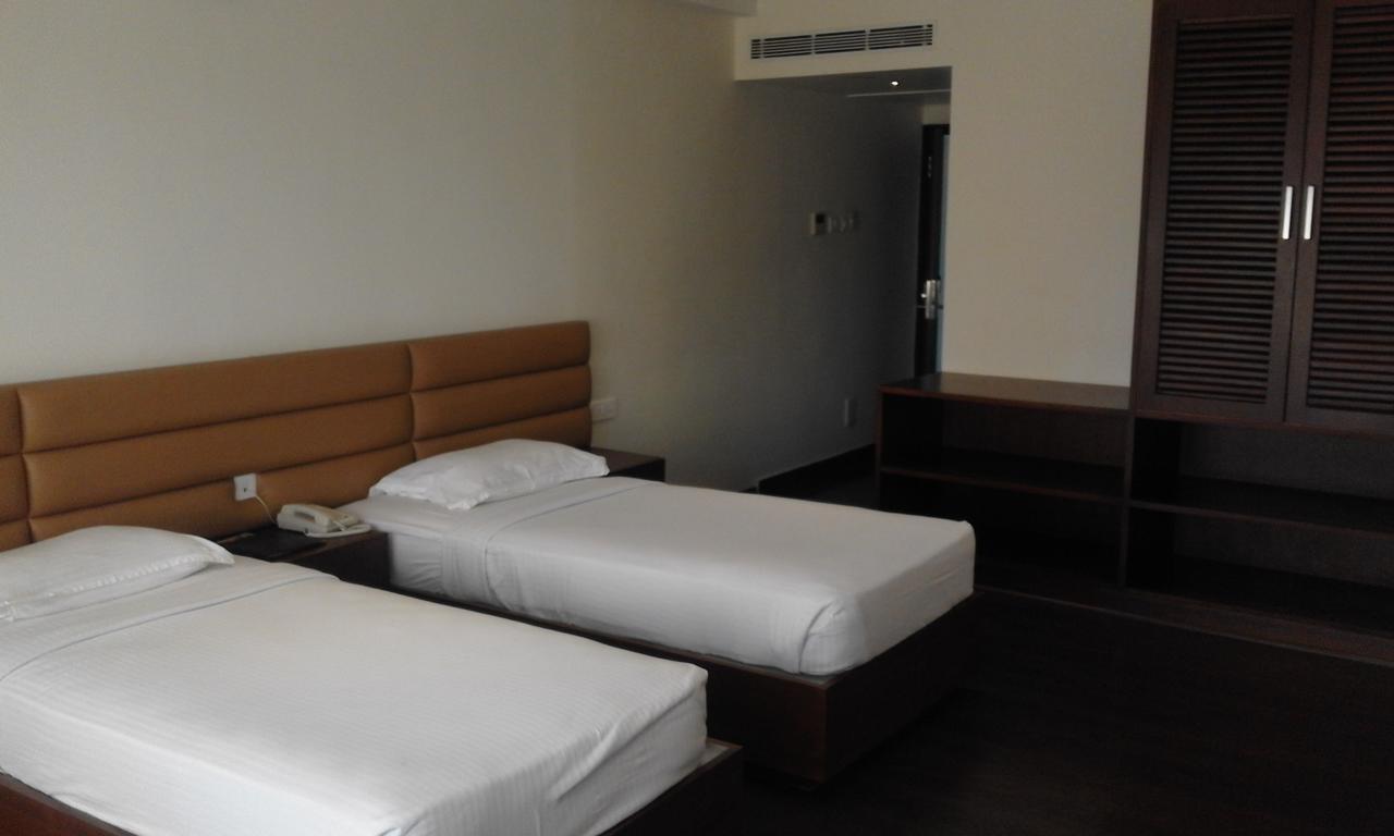 Malabar Residency Hotel Kannur ภายนอก รูปภาพ