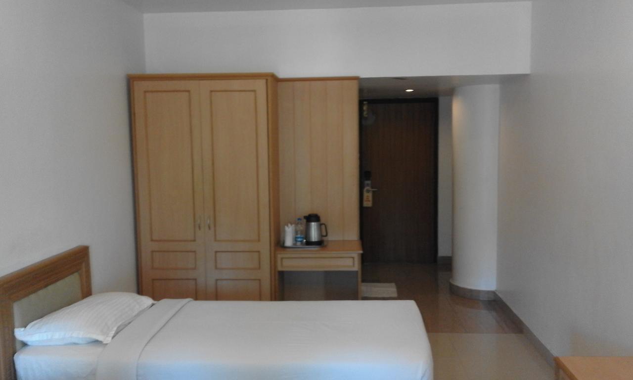 Malabar Residency Hotel Kannur ภายนอก รูปภาพ
